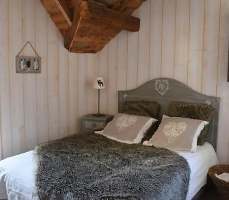 L'eglantine Apartment *