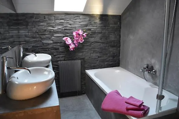 L'eglantine Apartment *